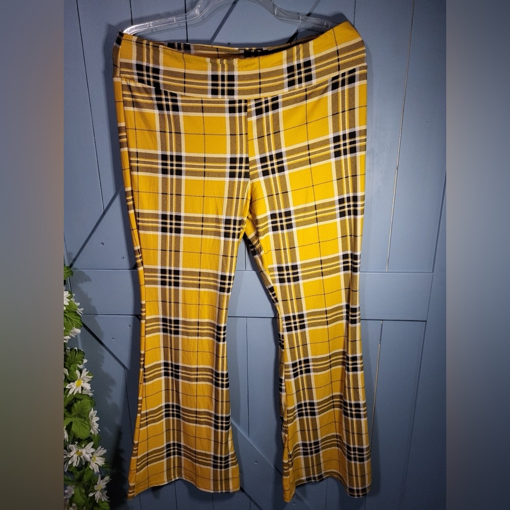 Like new yellow plaid bell bottoms